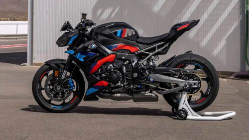 M 1000 R